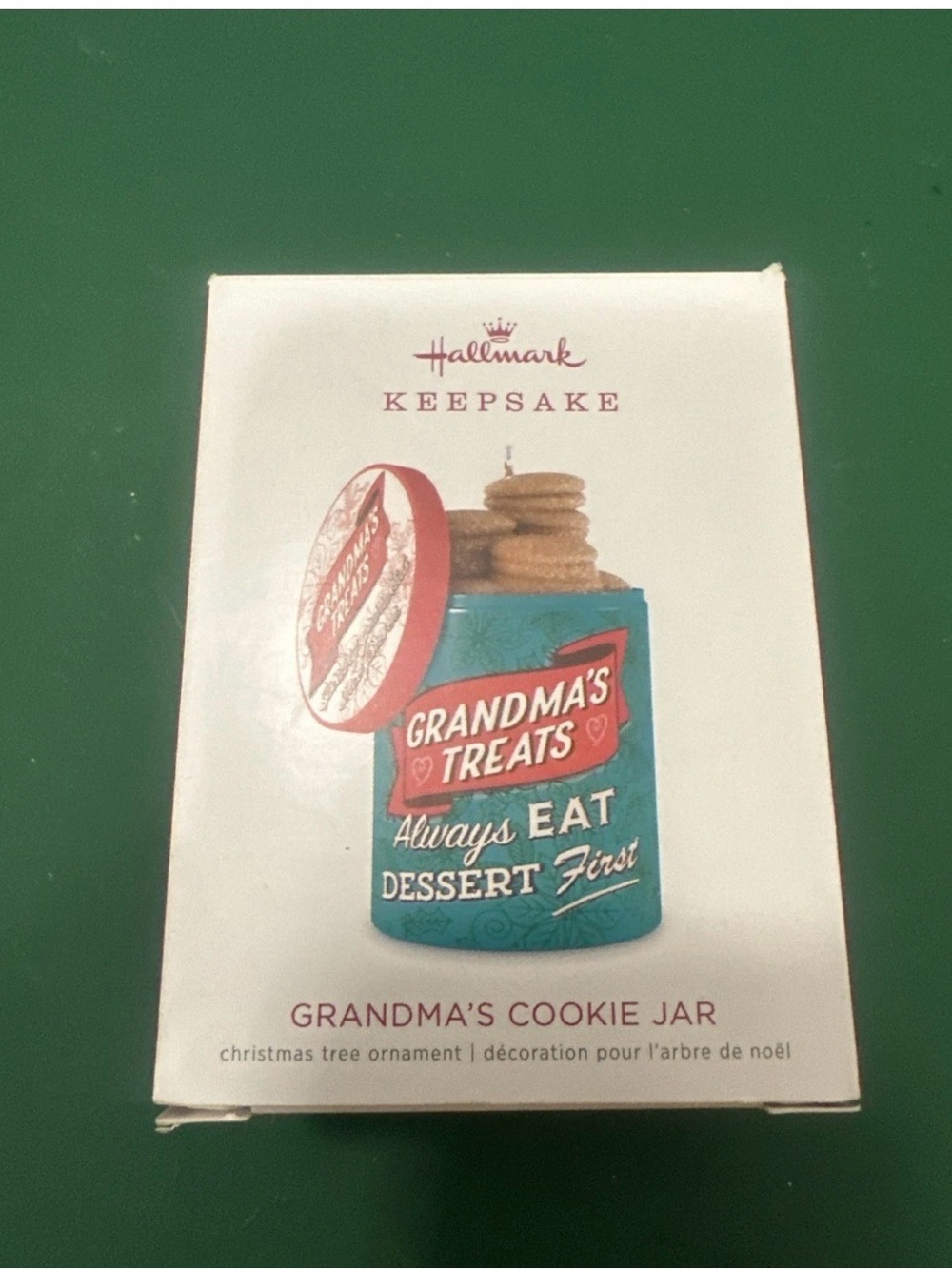 Hallmark Keepsake 2018 Grandma's Cookie Jar Ornament QG01873